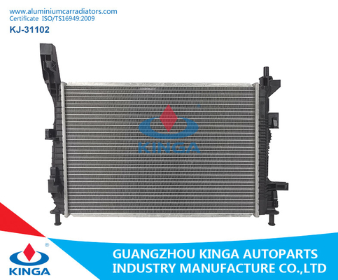 China Tube - Fin Core Type Ford Aluminum Radiator For 2009 Ford Focus 1.4tdci / Aluminum Silver Radiatorr supplier