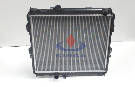 China 16400-75240 Auto spate parts toyota radiator for HILUX RZN149R PETROL' 1997 supplier